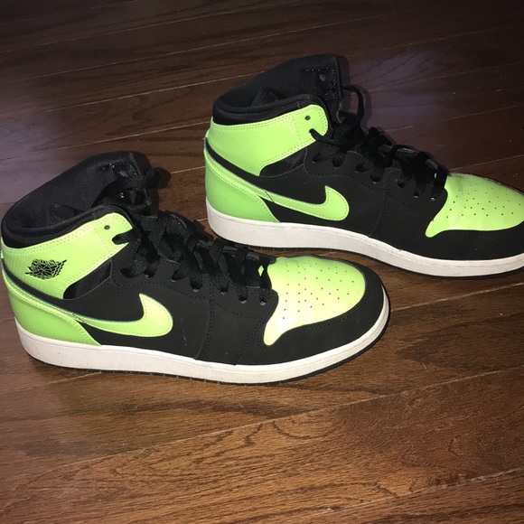 ghost green jordan